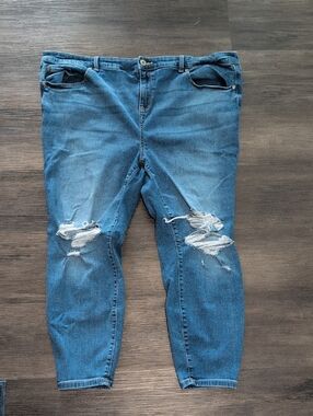 Torrid Distressed Skinny Jeans Sz 22S